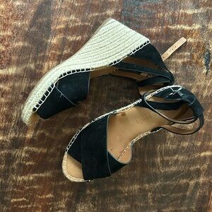 Kennet Cole gentle souls espadrille
